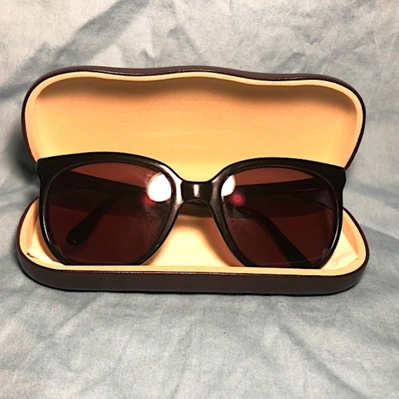 Ray-Ban Accessories - Vintage Black Ray Ban Cat Eye Sunglasses